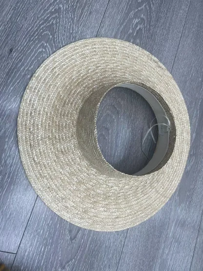 UV Protection Straw Hat - Image 4